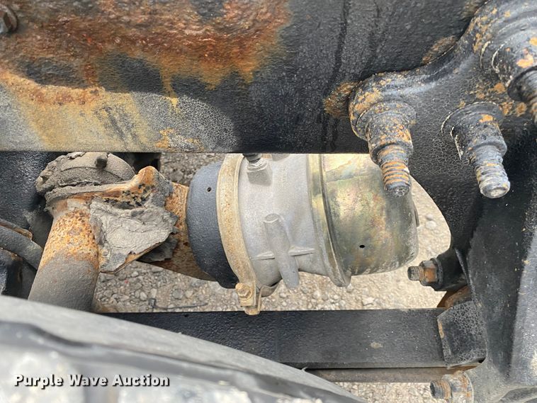 image for item JN9116 2012 International TranStar 8500  semi truck