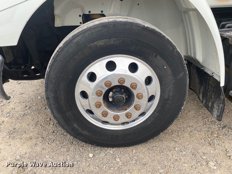 image for item JN9116 2012 International TranStar 8500  semi truck