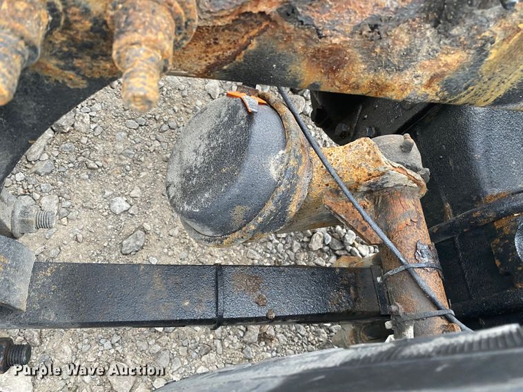 image for item JN9116 2012 International TranStar 8500  semi truck