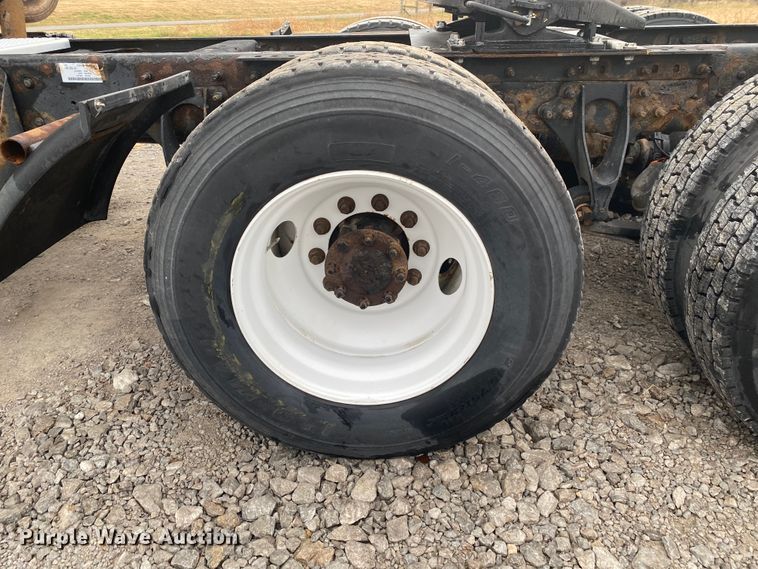 image for item JN9116 2012 International TranStar 8500  semi truck