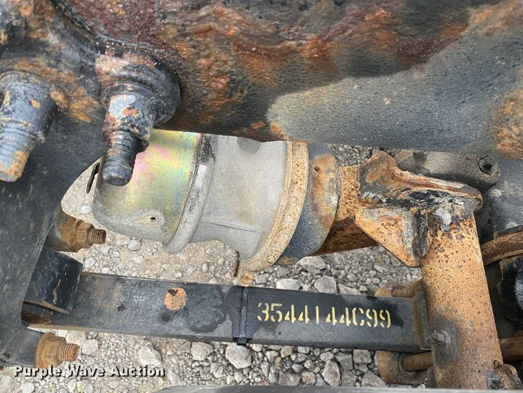 image for item JN9116 2012 International TranStar 8500  semi truck