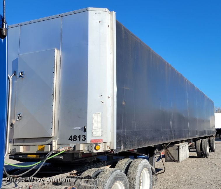 image for item KH9919 2007 Utility FS2CHA  flatbed trailer