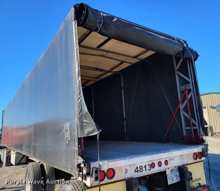 image for item KH9919 2007 Utility FS2CHA  flatbed trailer