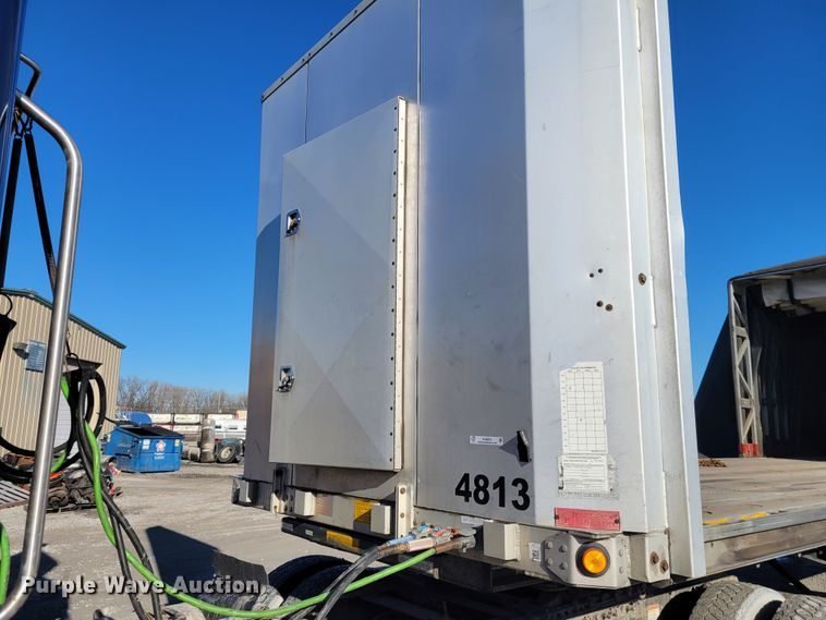 image for item KH9919 2007 Utility FS2CHA  flatbed trailer