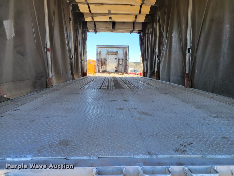 image for item KH9919 2007 Utility FS2CHA  flatbed trailer