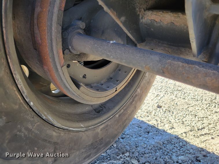 image for item KH9919 2007 Utility FS2CHA  flatbed trailer