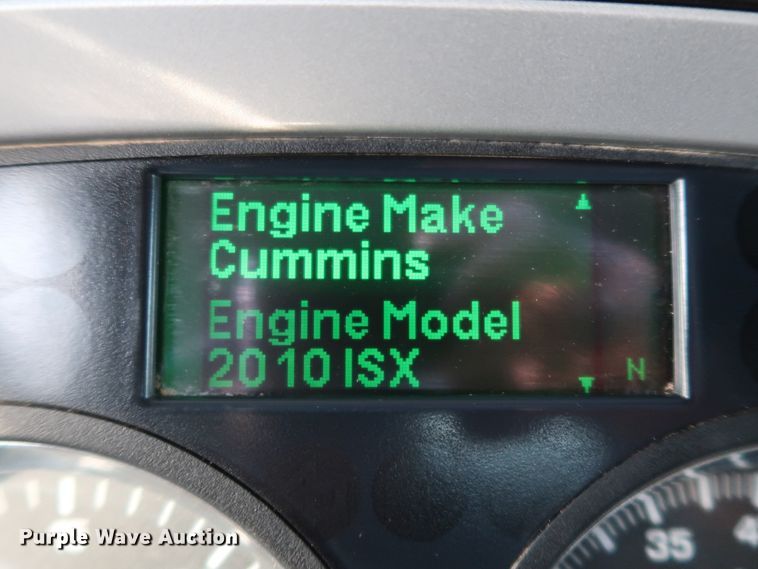 image for item KY9723 2012 Kenworth T800  semi truck