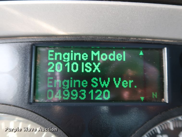 image for item KY9723 2012 Kenworth T800  semi truck