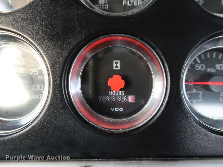 image for item KY9723 2012 Kenworth T800  semi truck