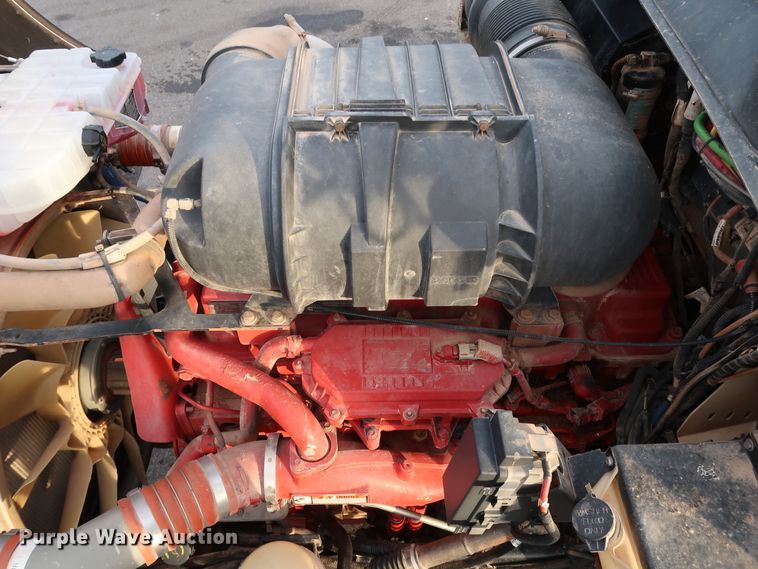 image for item KY9723 2012 Kenworth T800  semi truck