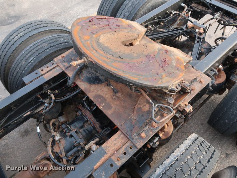 image for item KY9723 2012 Kenworth T800  semi truck