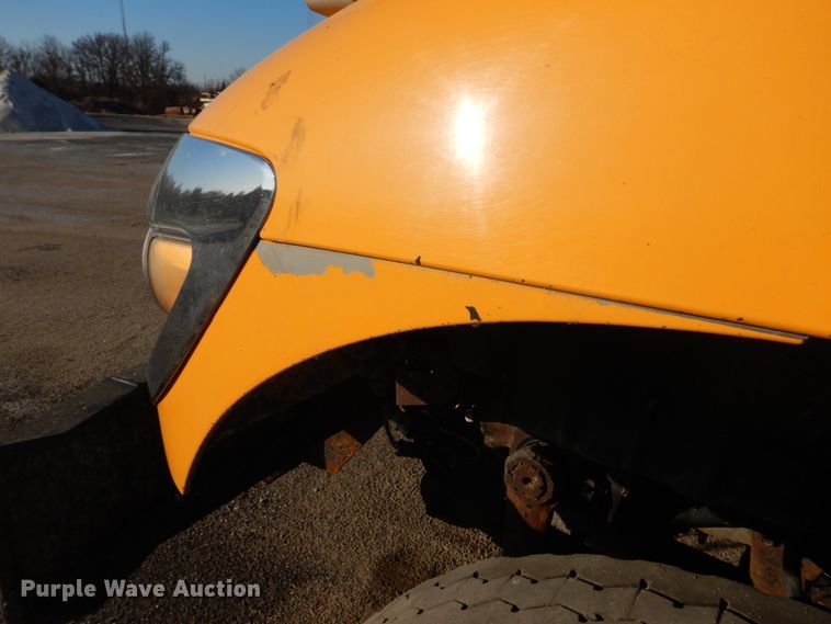 image for item DH8128 2011 International WorkStar 7400  dump truck