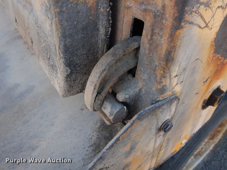 image for item DH8128 2011 International WorkStar 7400  dump truck