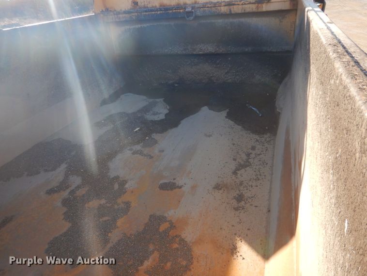 image for item DH8128 2011 International WorkStar 7400  dump truck