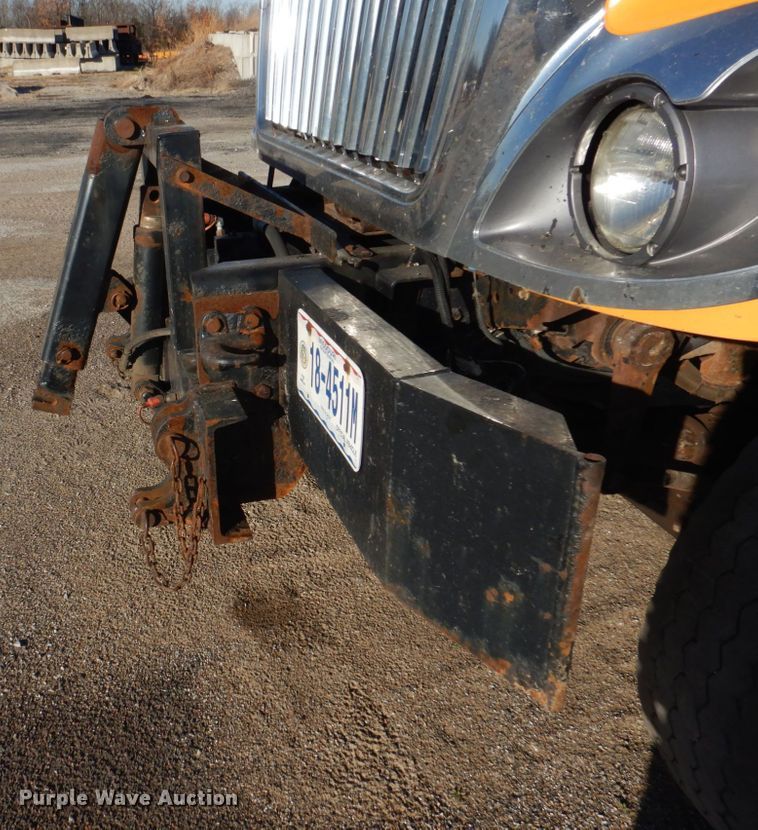 image for item DH8128 2011 International WorkStar 7400  dump truck