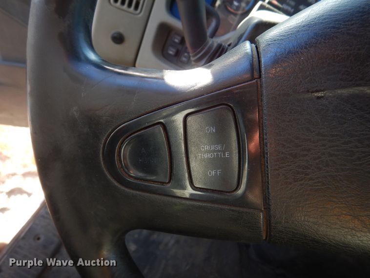 image for item DH8128 2011 International WorkStar 7400  dump truck