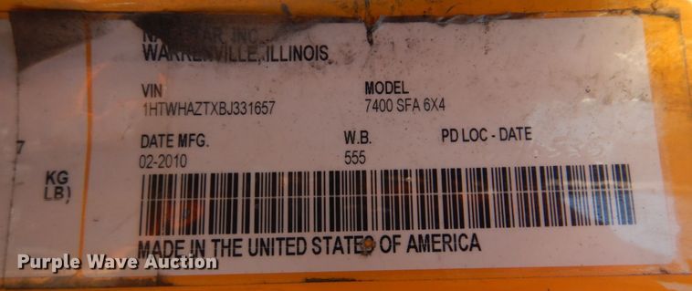 image for item DH8128 2011 International WorkStar 7400  dump truck