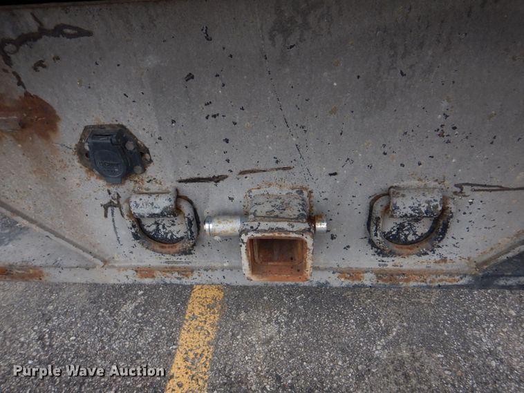 image for item DH8130 2012 Ford F550 Super Duty XL  Crew Cab flatbed truck