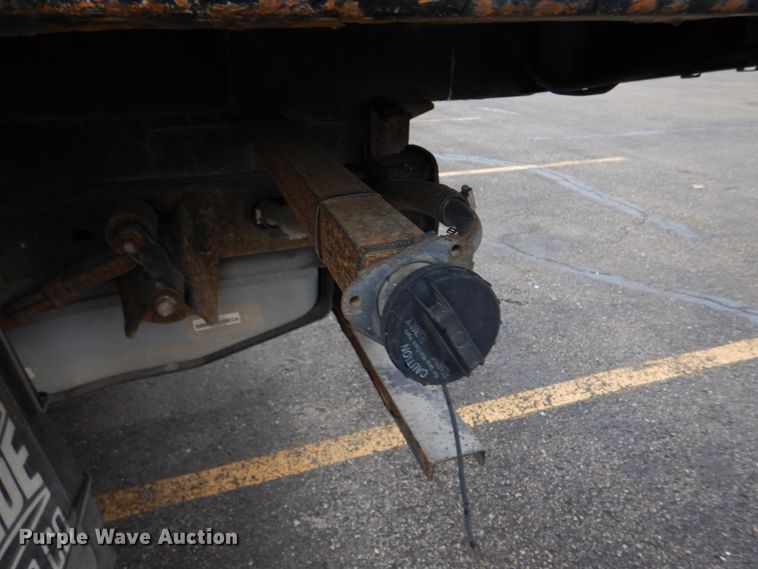 image for item DH8130 2012 Ford F550 Super Duty XL  Crew Cab flatbed truck