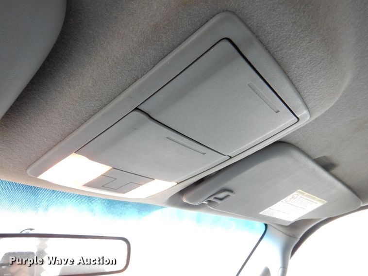 image for item DH8130 2012 Ford F550 Super Duty XL  Crew Cab flatbed truck