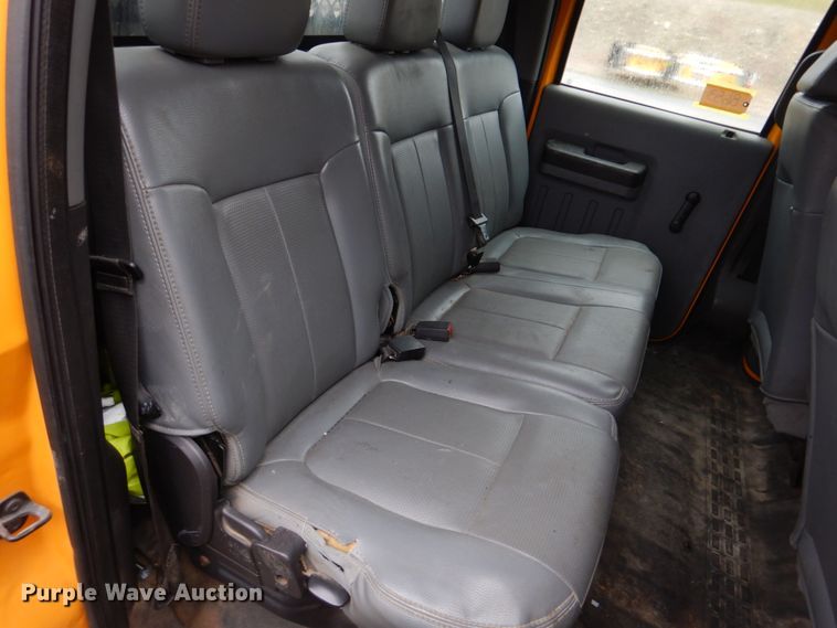 image for item DH8130 2012 Ford F550 Super Duty XL  Crew Cab flatbed truck