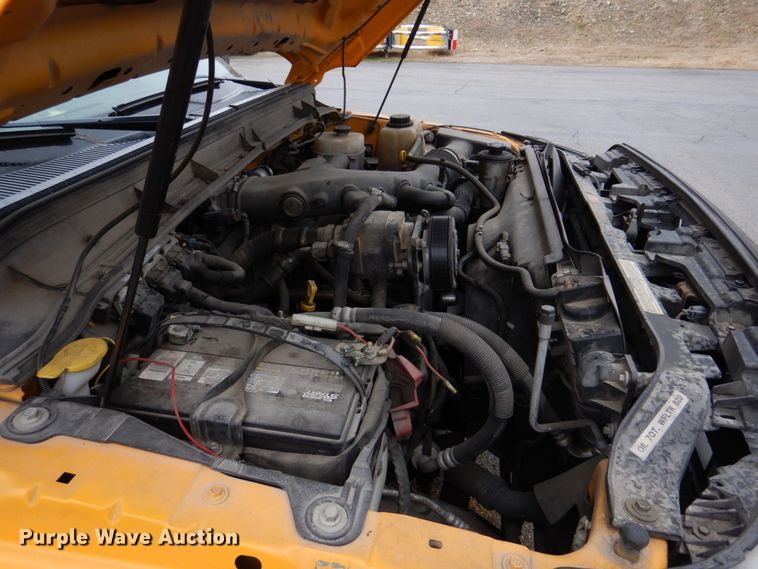 image for item DH8130 2012 Ford F550 Super Duty XL  Crew Cab flatbed truck