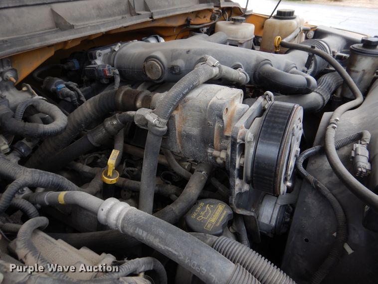 image for item DH8130 2012 Ford F550 Super Duty XL  Crew Cab flatbed truck