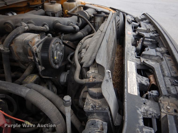 image for item DH8130 2012 Ford F550 Super Duty XL  Crew Cab flatbed truck