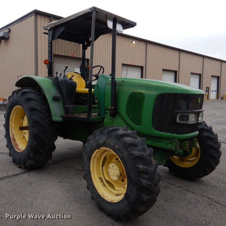 image for item DH8133 2002 John Deere 6420  MFWD tractor