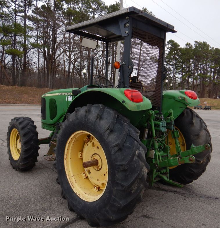 image for item DH8133 2002 John Deere 6420  MFWD tractor