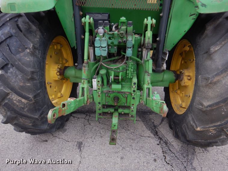 image for item DH8133 2002 John Deere 6420  MFWD tractor