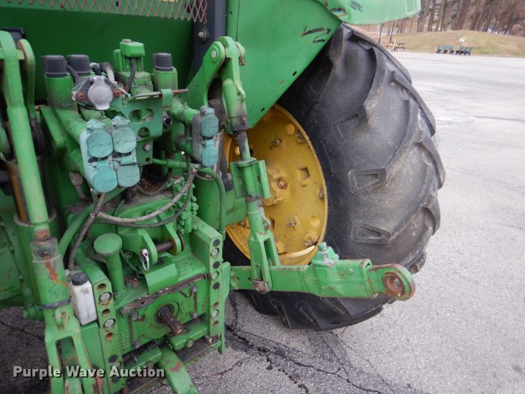 image for item DH8133 2002 John Deere 6420  MFWD tractor