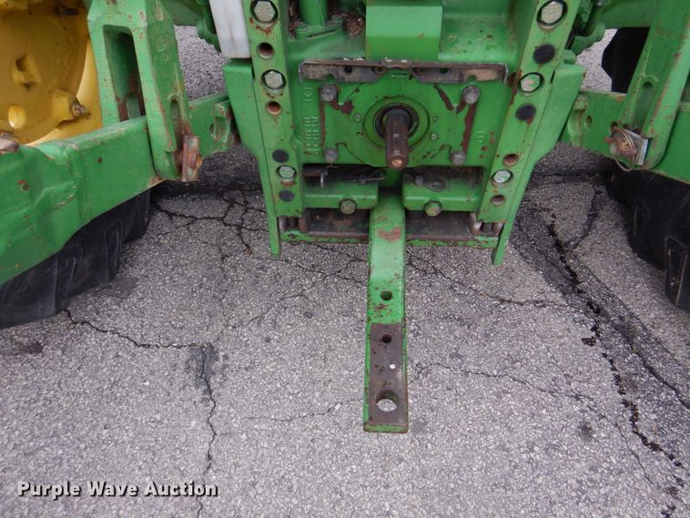 image for item DH8133 2002 John Deere 6420  MFWD tractor