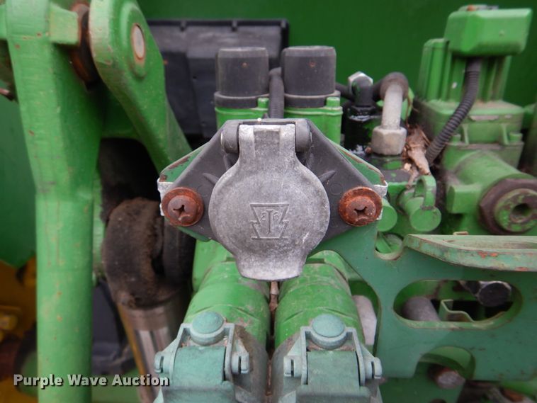 image for item DH8133 2002 John Deere 6420  MFWD tractor