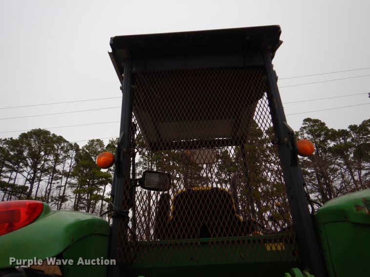 image for item DH8133 2002 John Deere 6420  MFWD tractor