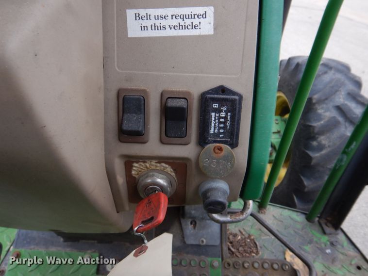 image for item DH8133 2002 John Deere 6420  MFWD tractor