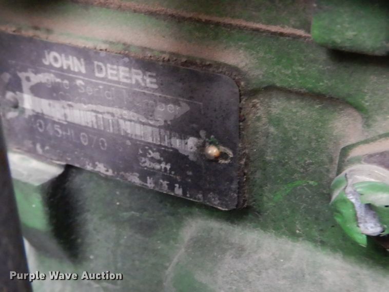 image for item DH8133 2002 John Deere 6420  MFWD tractor