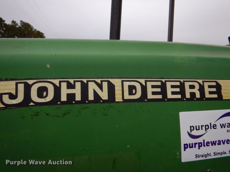 image for item DH8133 2002 John Deere 6420  MFWD tractor
