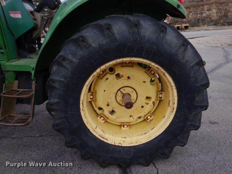 image for item DH8133 2002 John Deere 6420  MFWD tractor