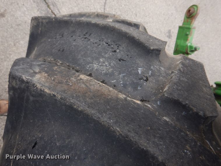 image for item DH8133 2002 John Deere 6420  MFWD tractor