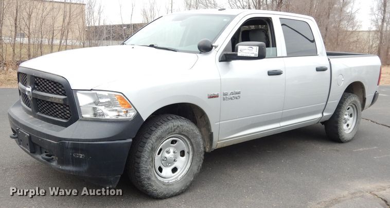 image for item DH8800 2017 Dodge Ram 1500  Crew Cab pickup truck