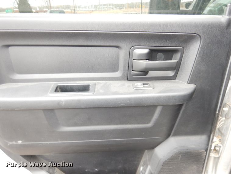 image for item DH8800 2017 Dodge Ram 1500  Crew Cab pickup truck