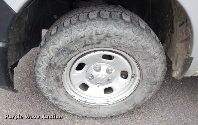 image for item DH8800 2017 Dodge Ram 1500  Crew Cab pickup truck