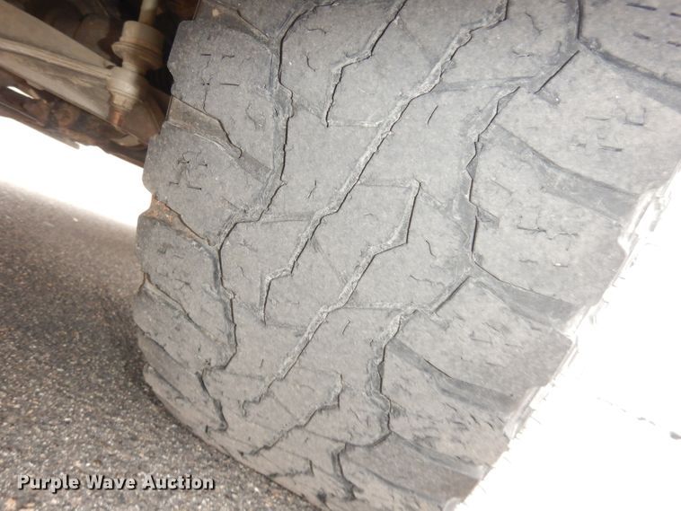 image for item DH8800 2017 Dodge Ram 1500  Crew Cab pickup truck