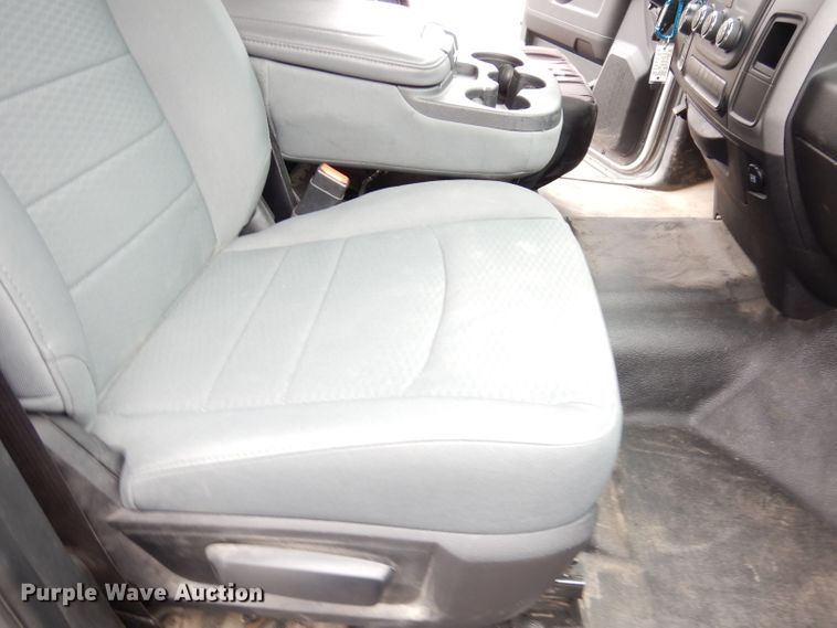 image for item DH8800 2017 Dodge Ram 1500  Crew Cab pickup truck