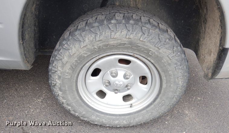 image for item DH8800 2017 Dodge Ram 1500  Crew Cab pickup truck