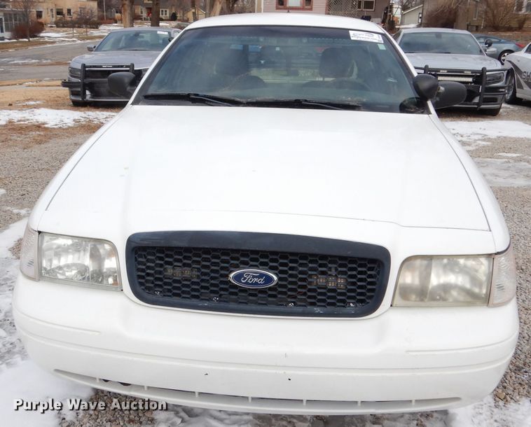 image for item DH8805 2003 Ford Crown Victoria Police Interceptor