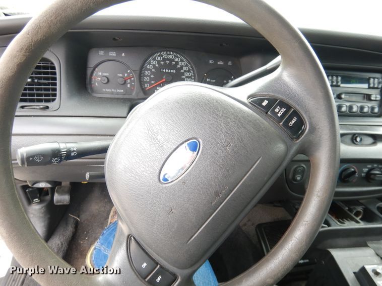image for item DH8805 2003 Ford Crown Victoria Police Interceptor