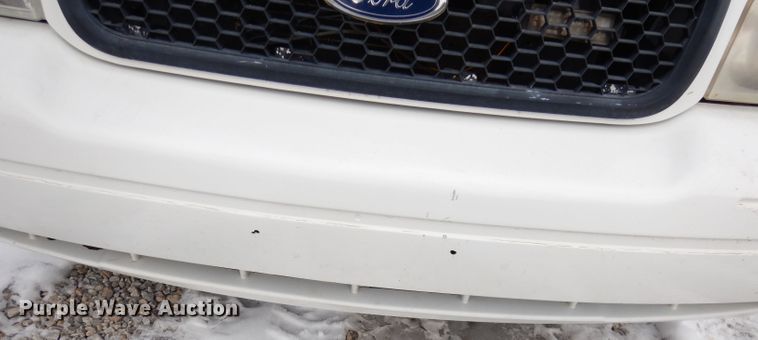 image for item DH8805 2003 Ford Crown Victoria Police Interceptor