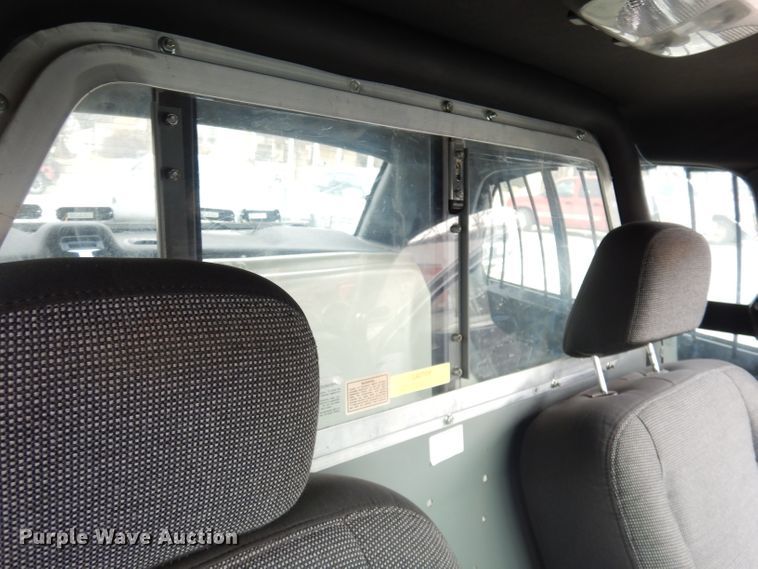 image for item DH8805 2003 Ford Crown Victoria Police Interceptor